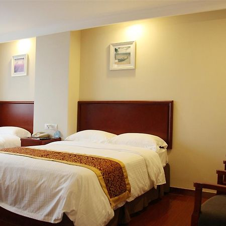 Greentree Inn Jiangsu Wuxi Yangjian Xihu Road Express Hotel Exteriör bild