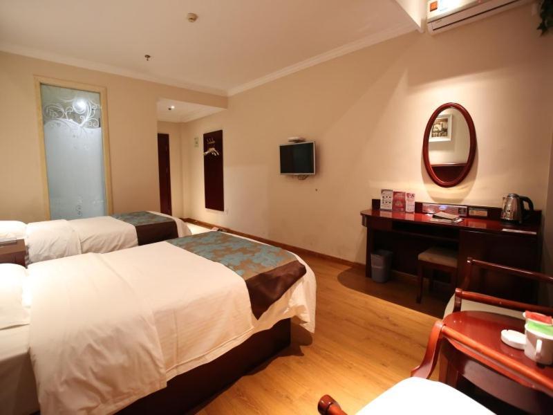 Greentree Inn Jiangsu Wuxi Yangjian Xihu Road Express Hotel Exteriör bild