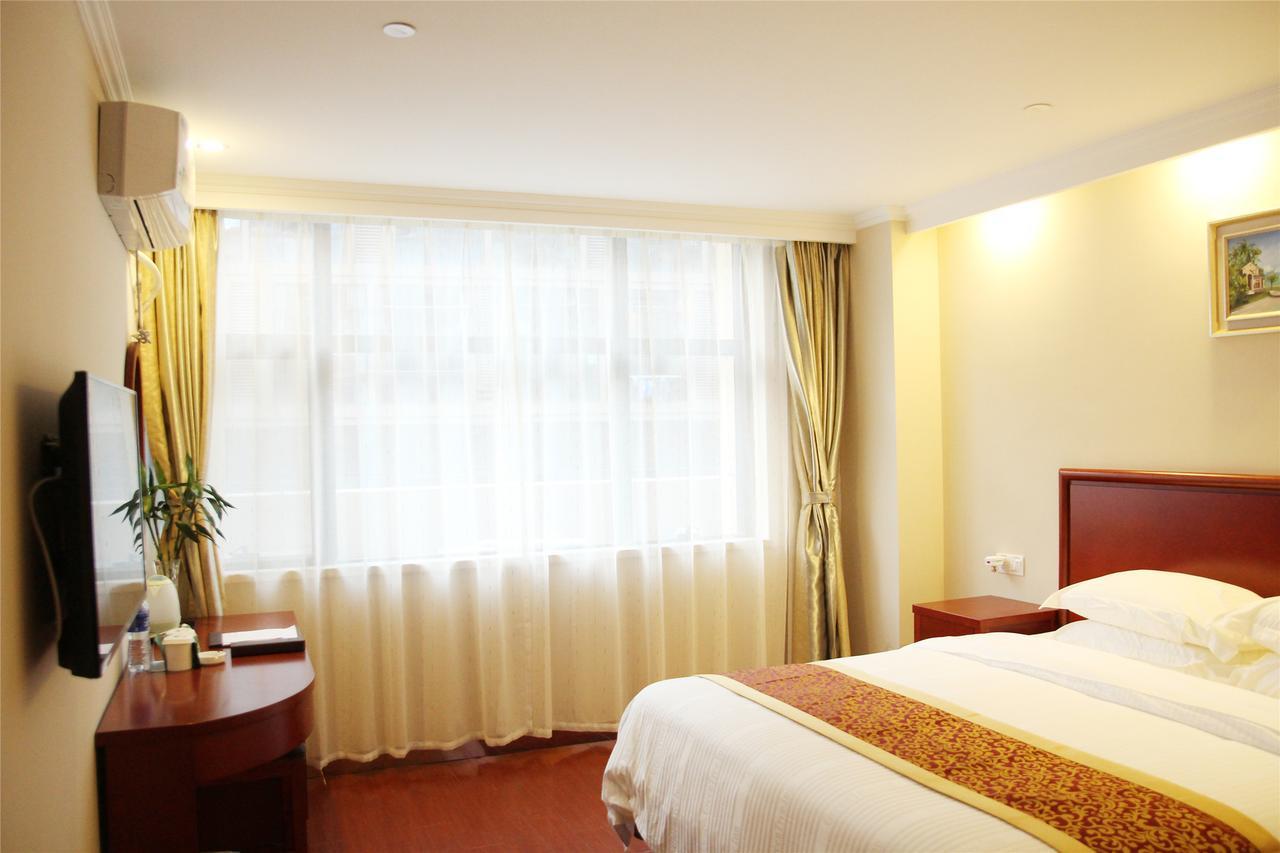 Greentree Inn Jiangsu Wuxi Yangjian Xihu Road Express Hotel Exteriör bild