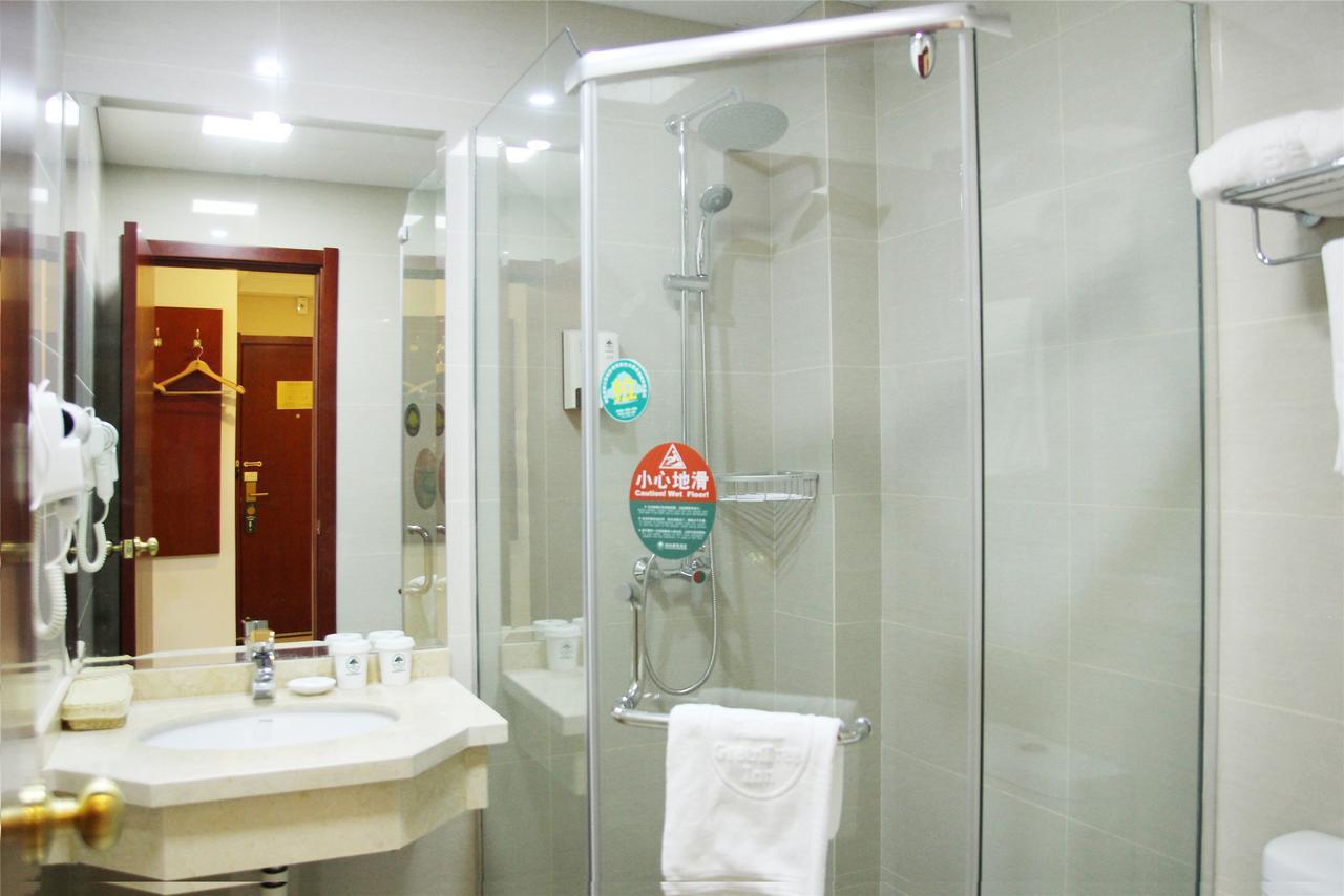 Greentree Inn Jiangsu Wuxi Yangjian Xihu Road Express Hotel Exteriör bild